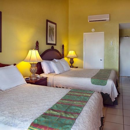 Hibiscus Beach Resort Christiansted Szoba fotó